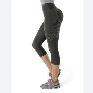 Fanka Body Sculpt Capri Crop Leggings (Reversible Wear) Black High Rise Size XL